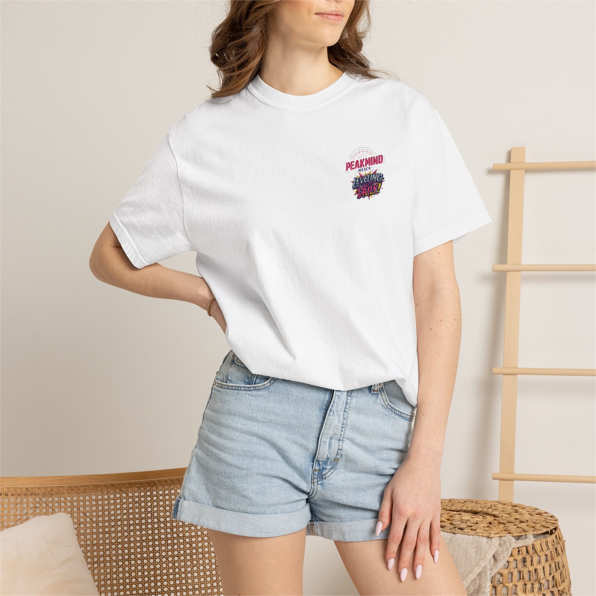 T-Shirt — 'Be Kind' Floral Pocket Graphic Tee