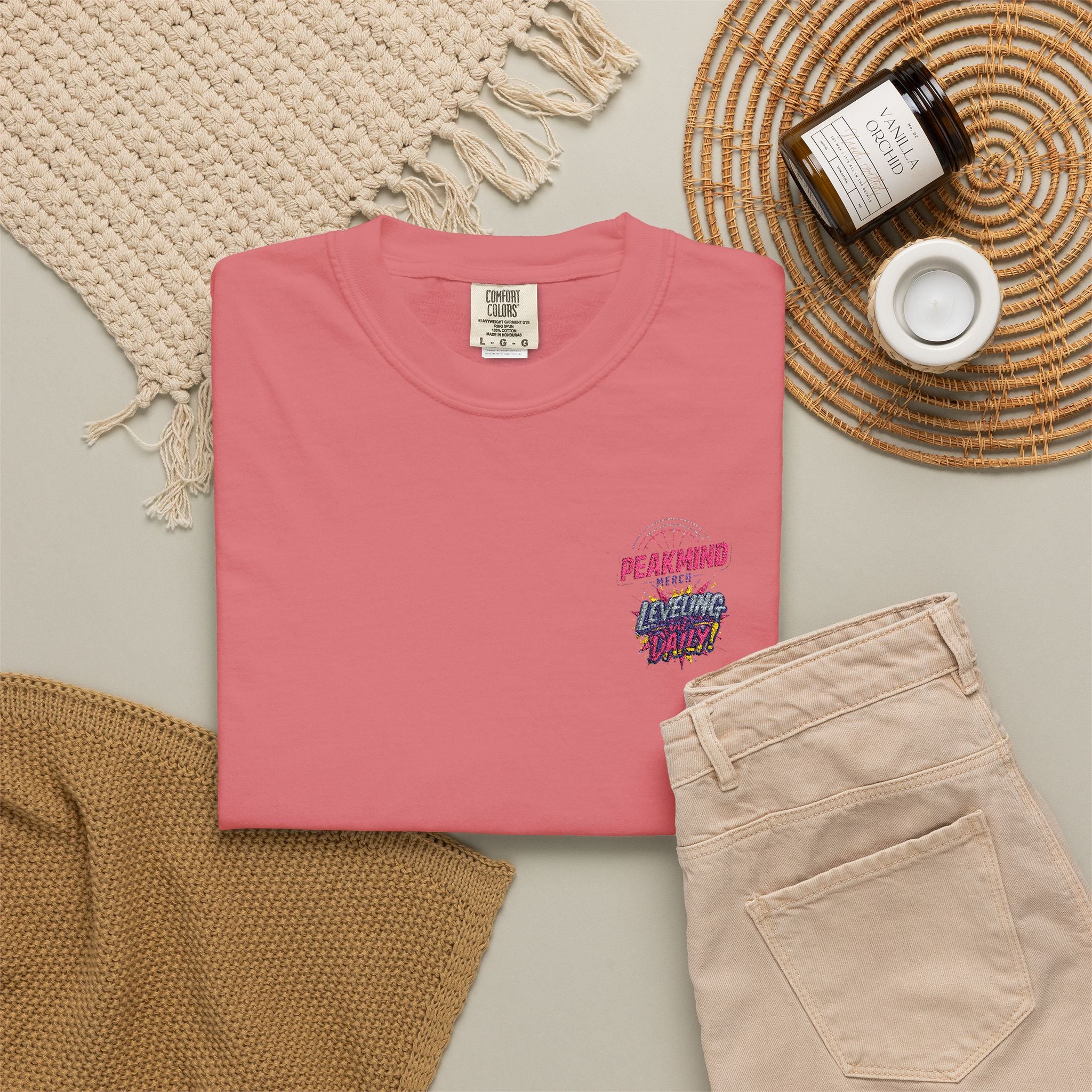 T-Shirt — 'Be Kind' Floral Pocket Graphic Tee