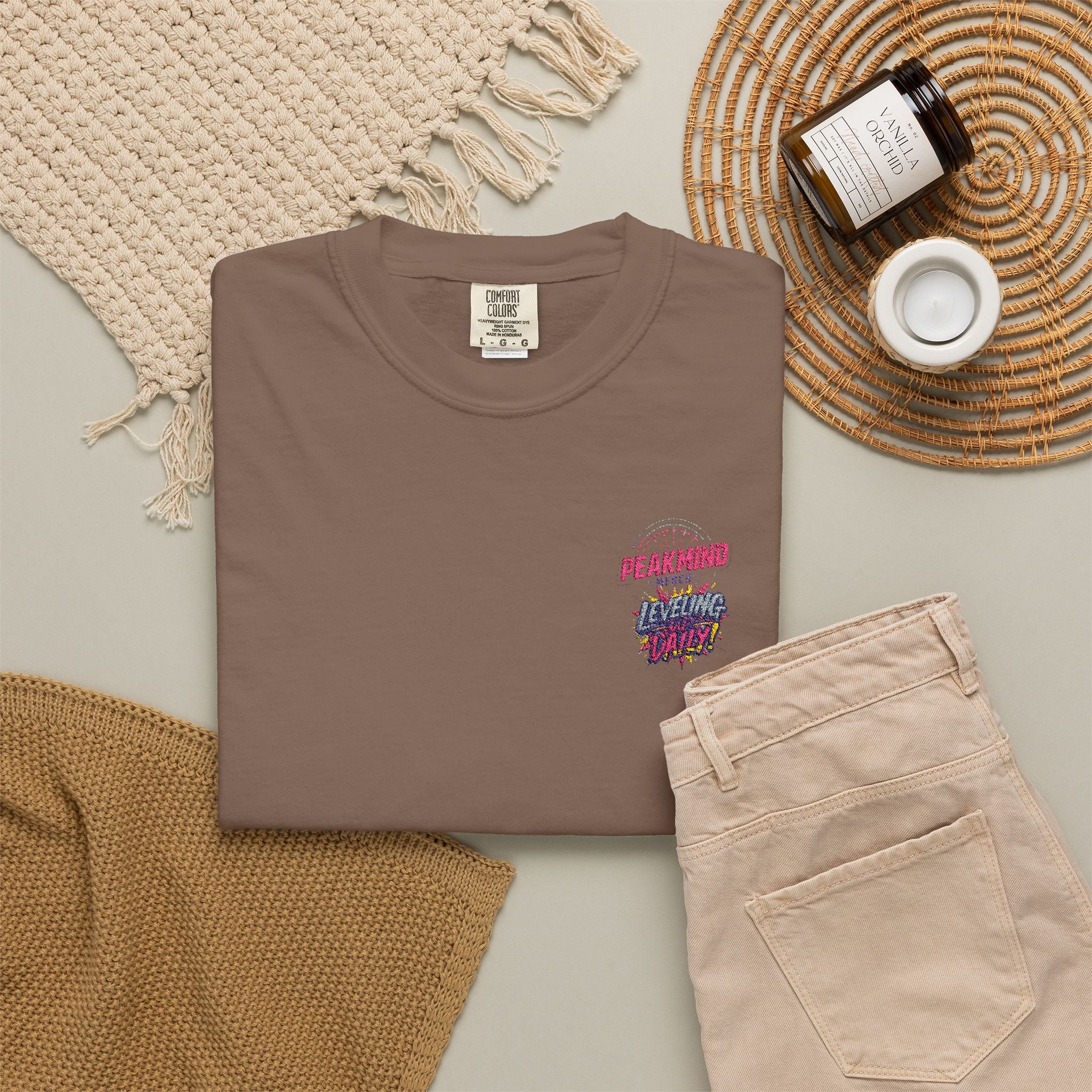 T-Shirt — 'Be Kind' Floral Pocket Graphic Tee